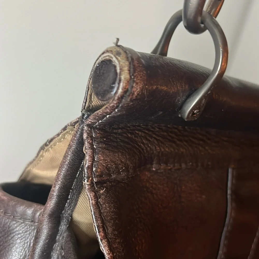 Leather Solo Message 15 inches Laptop storage